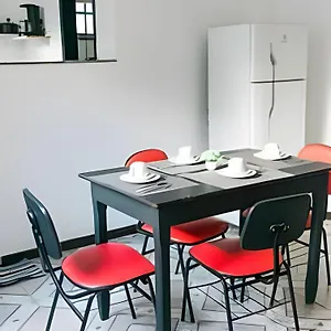 Casa Com Ar Condicionado Perto Da Apartamento